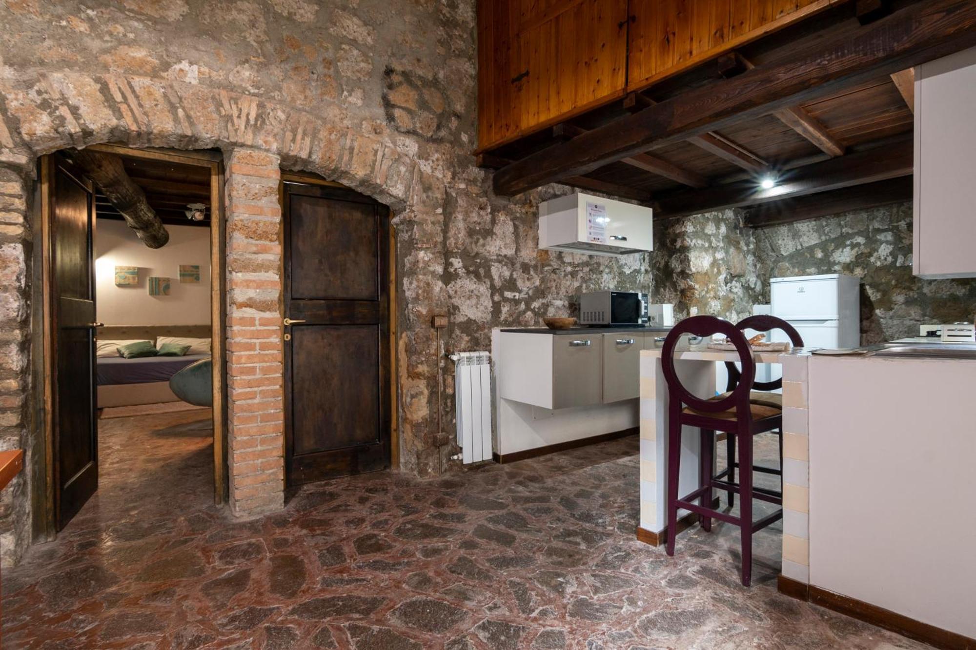 Maestosa Roccaforte Dei Principi, 3 Piani Tutti Per Voi! ซูตรี ภายนอก รูปภาพ